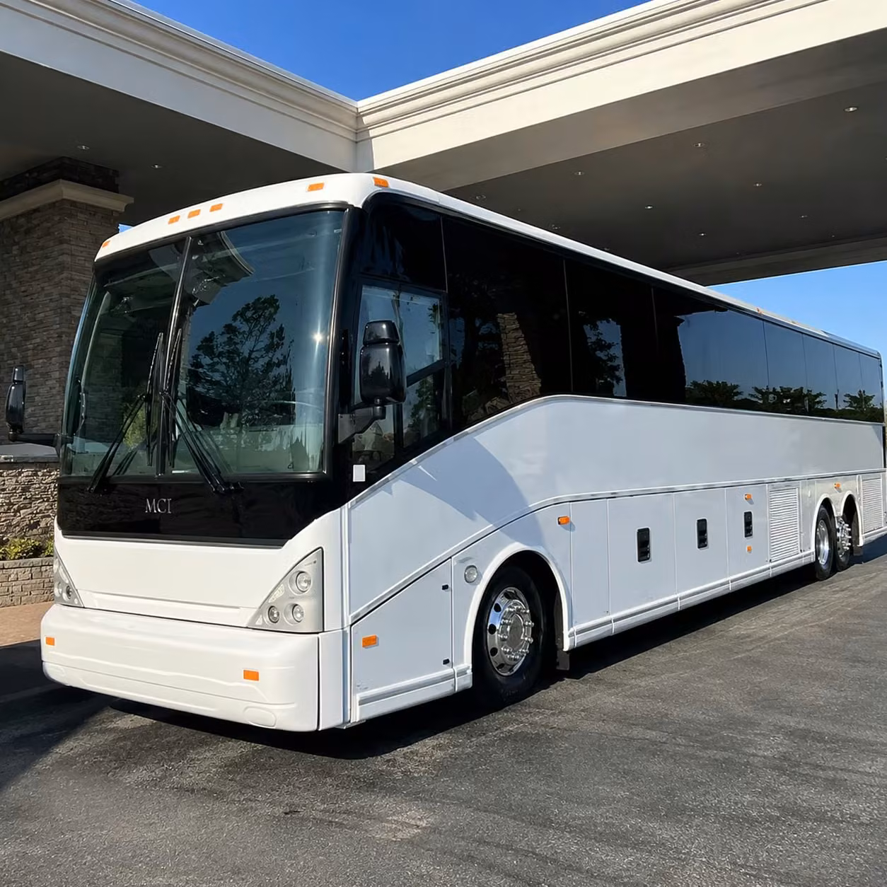 corporate group airport shuttles for fremont s tech corridor