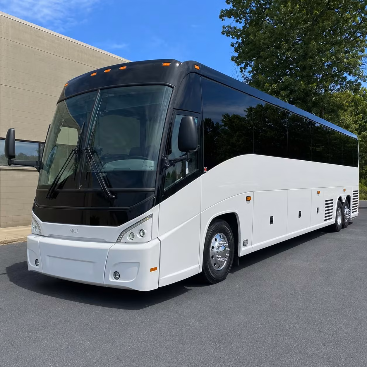 multi day bus rentals for fremont groups heading to yosemite lake tahoe and beyond